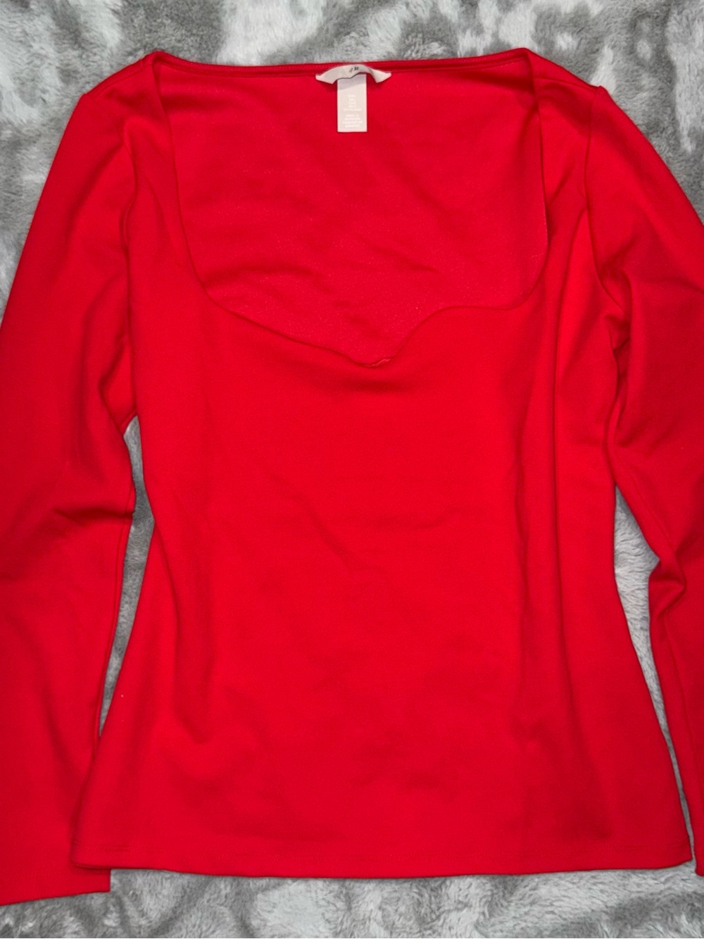 H&M Red Long Sleeve Scoop Neck Top